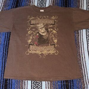 Vintage Y2K Monty Python - Holy Grail Tee Shirt
